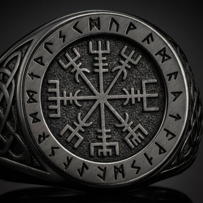 Helm of Awe Aegishjalmur Signet Ring