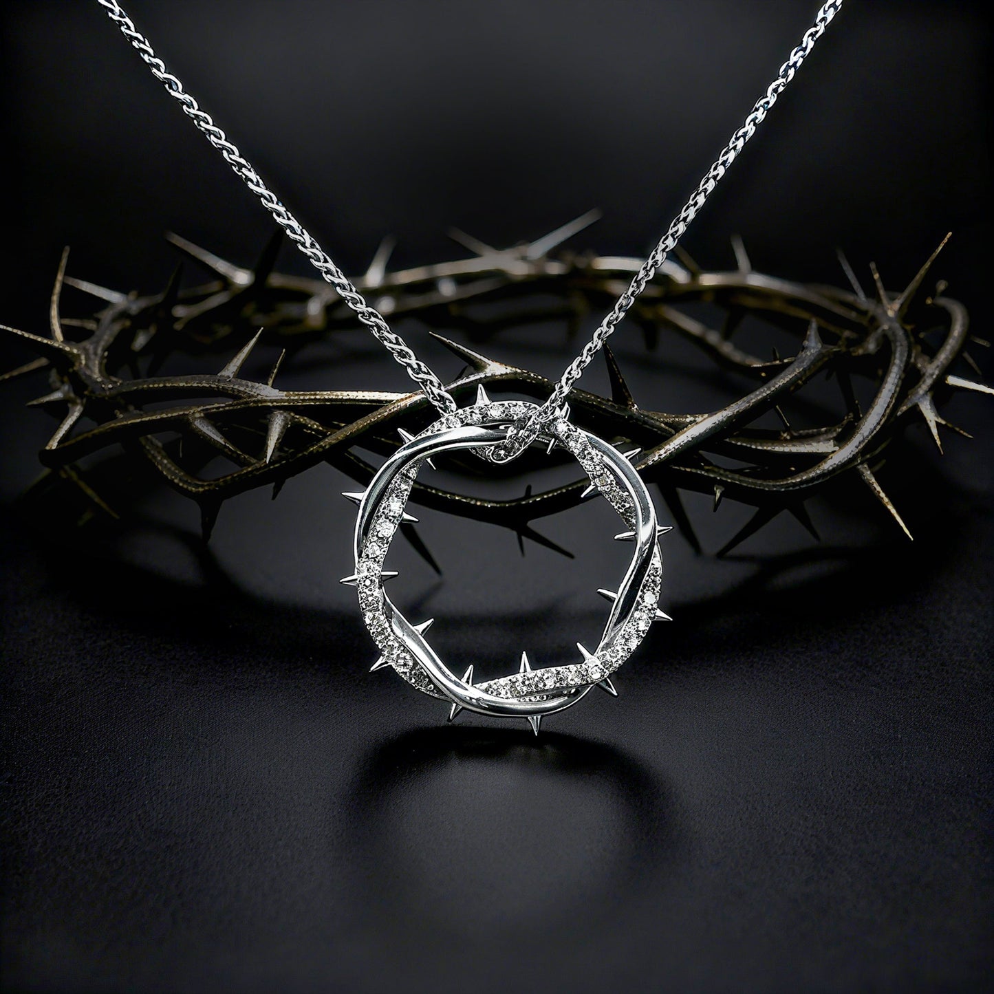 Christian Jesus Crown of Thorns Circle Pendant Necklace for Men