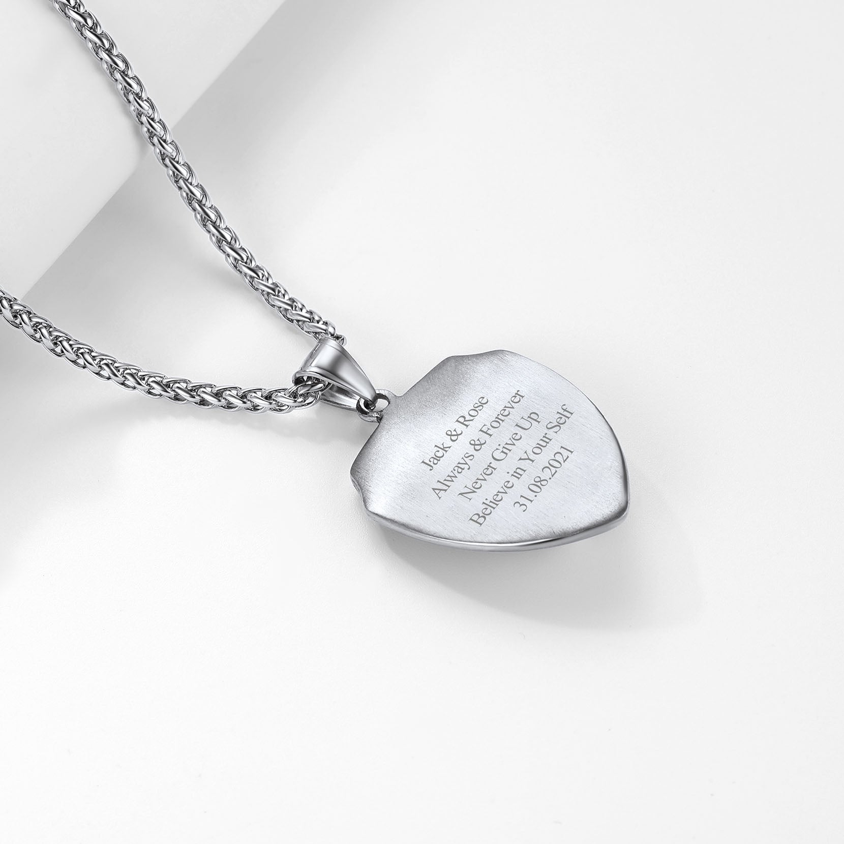 Engraved Viking Nordic Wolf Necklace Amulet Pendant for Men Women